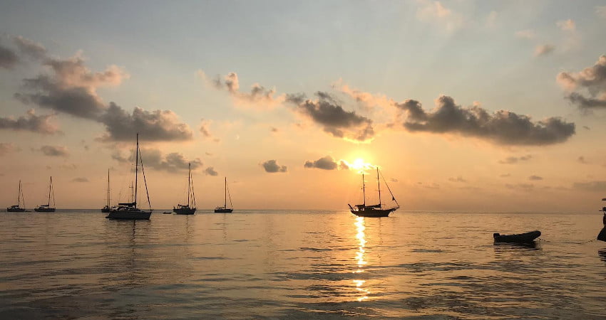 Settembre: perchè fare una vacanza in barca a vela?